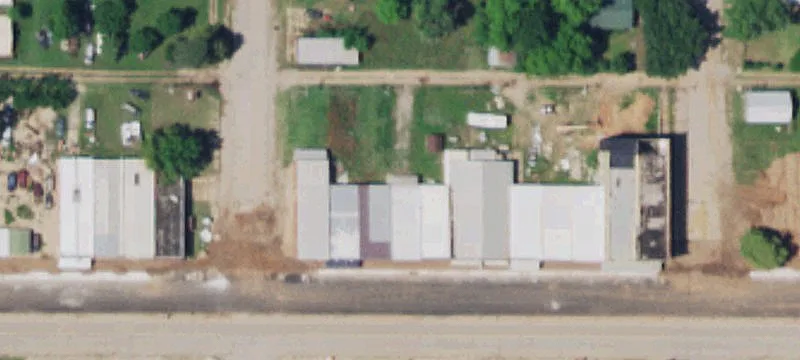 418 Main St