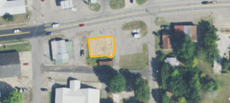 604 Main St