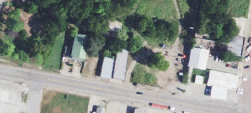 112 Queen Ave
