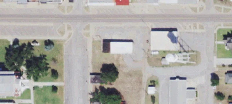 307 Renfrow Ave