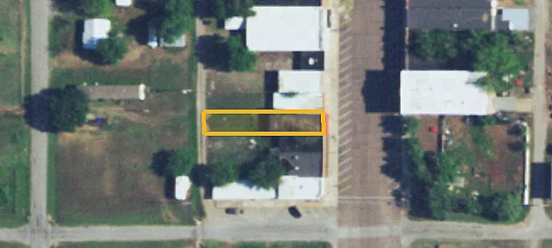 307 Main St