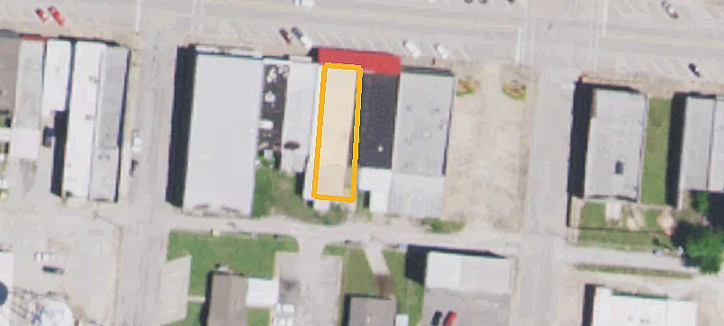 215 Main St