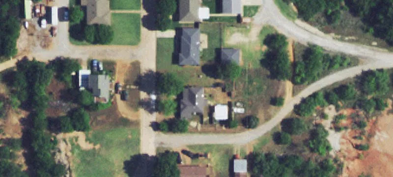 404 Robinson Ave