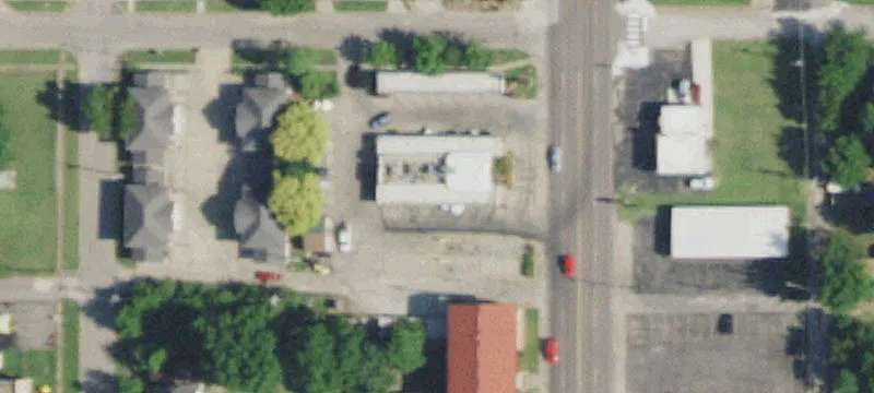 425 Milt Phillips Ave