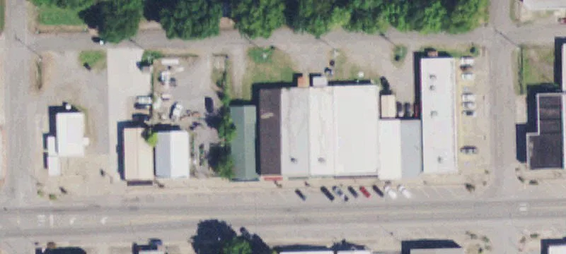 211 Main St