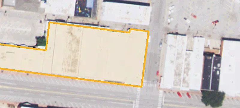 925 Main St