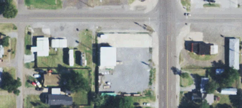 13th St