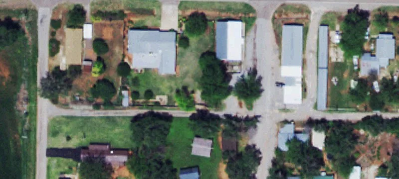 100 1st St