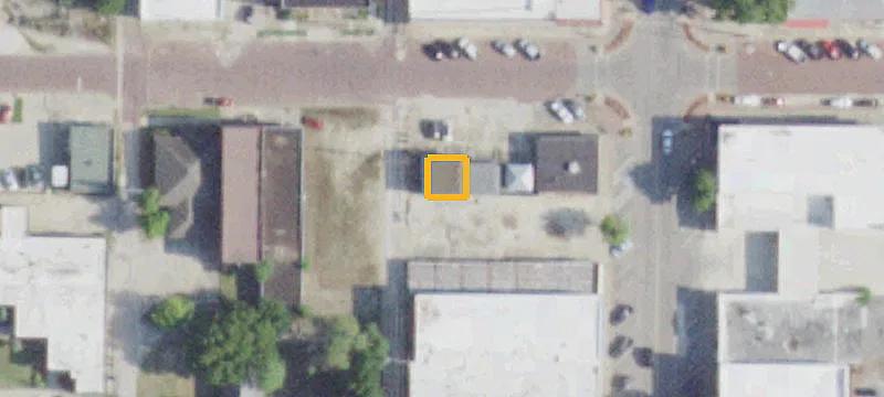 110 2nd St