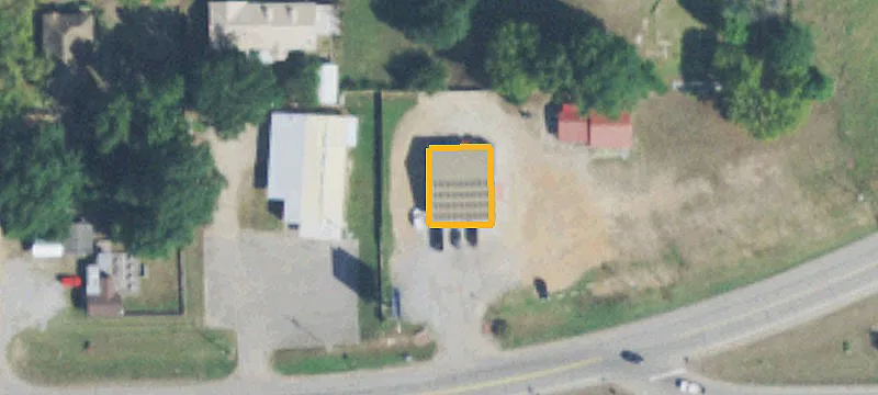 911 Main St