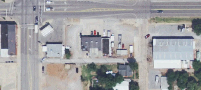 318 Main St