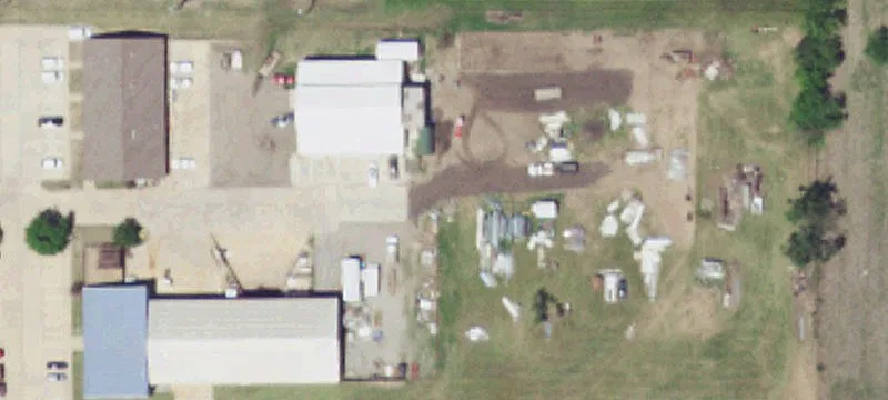 921 Oakwood Rd