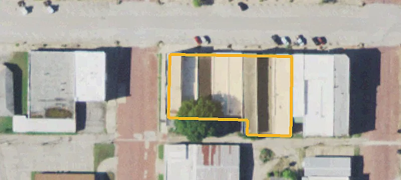 120 Main St