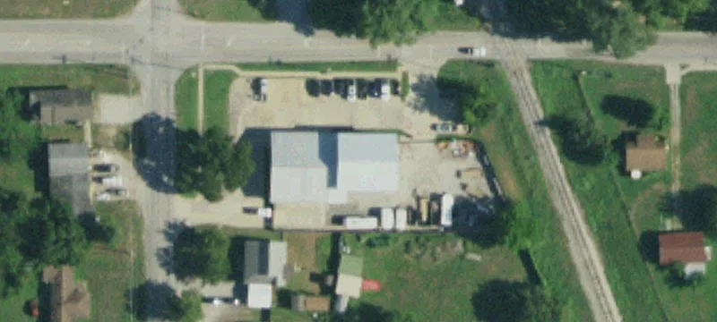 555 Elm St