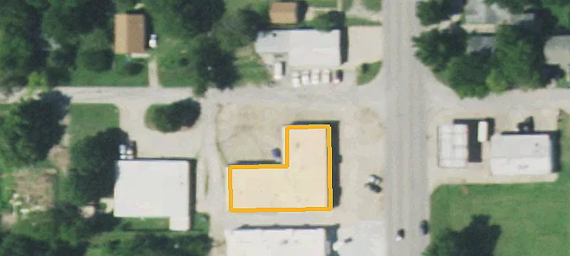 1602 Main St