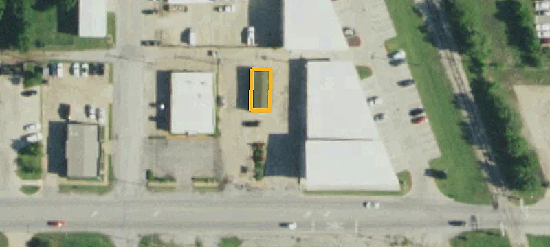 211 Main St