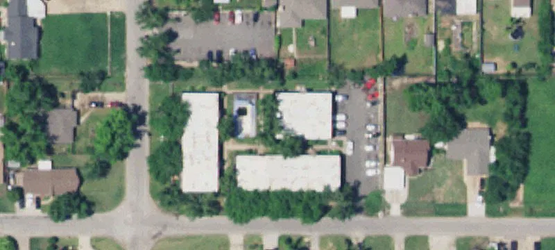 6220 Douglas Ave