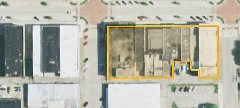 201 Main St
