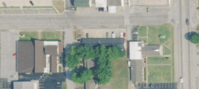 18 4th St