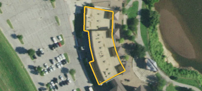 300 Aquarium Dr
