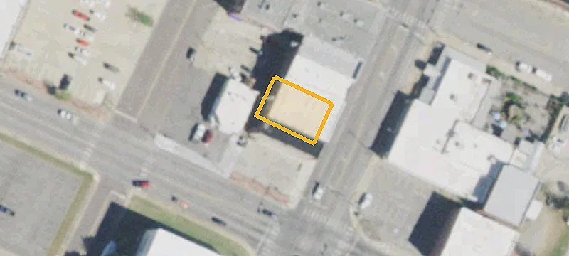 105 Main St
