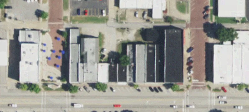1112 Main St