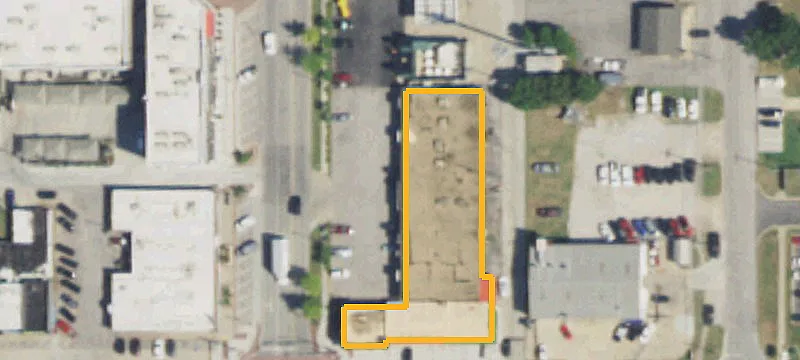 123 Main St