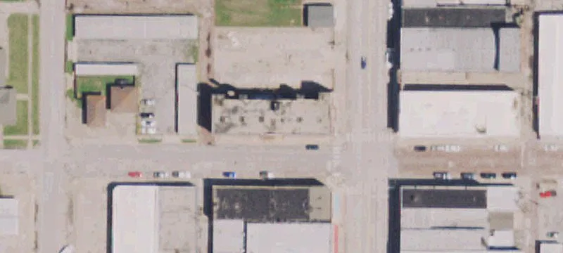 201 Main St