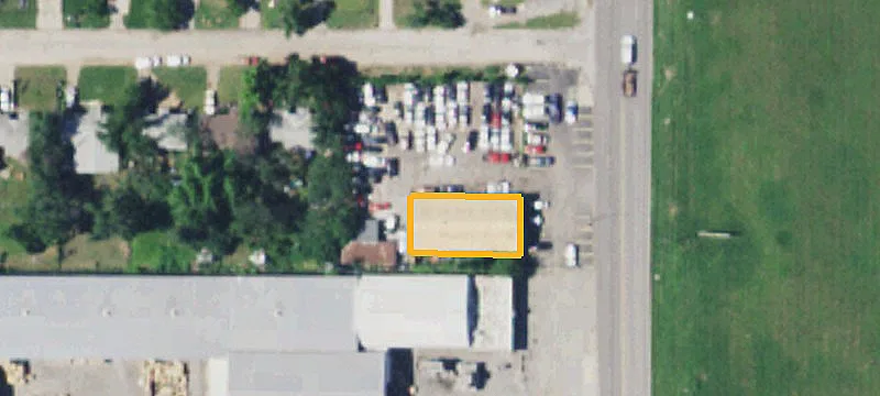 2207 May Ave