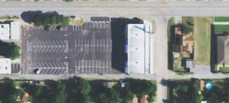 1902 Ferris Ave