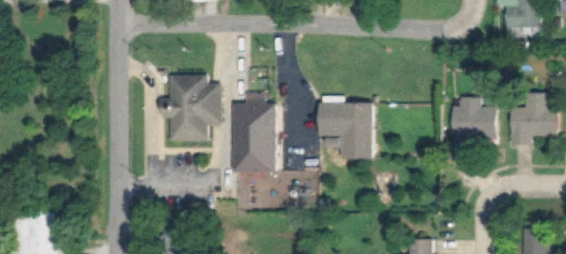 1220 Reavis Rd
