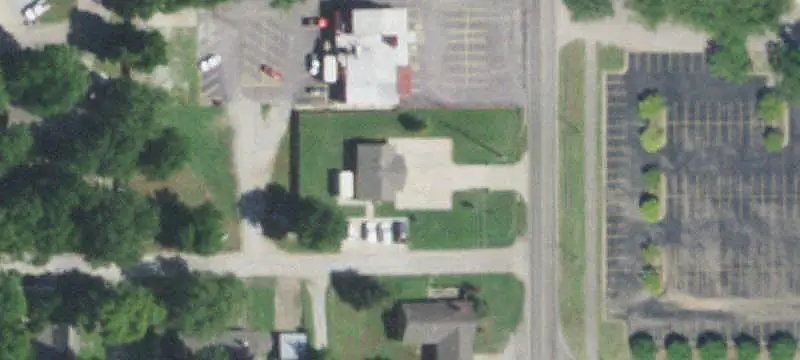 445 Brady St