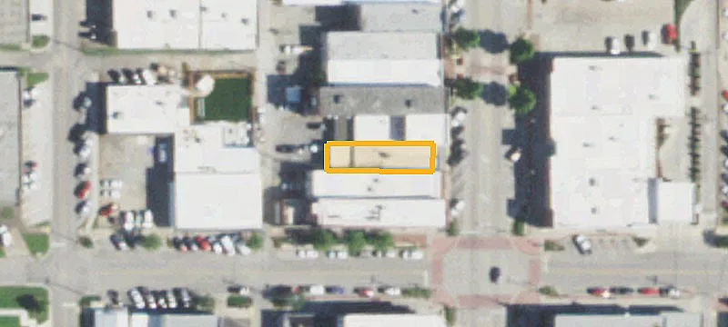 122 Main St