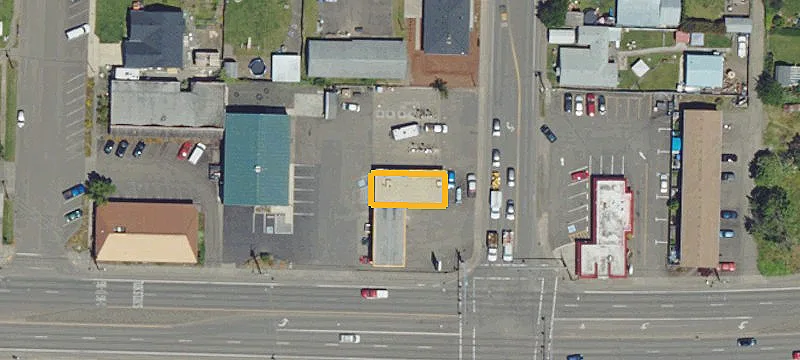 1841 Main St