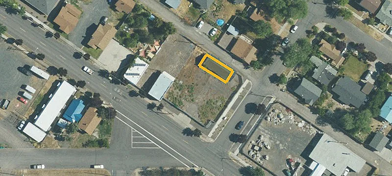 261 Main St