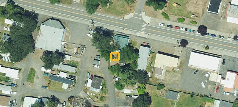 700 2nd Ave