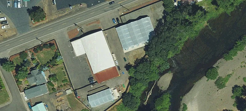 1210 Main St