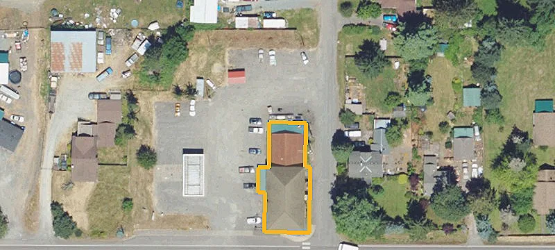 20867 Hwy 211