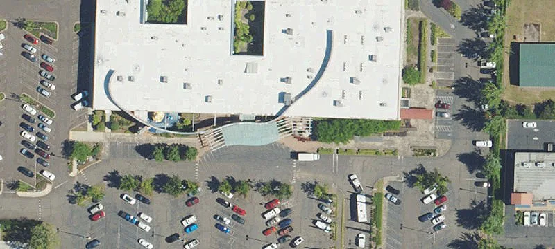 1475 Mt Hood Ave