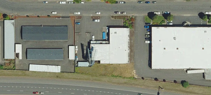587 Shelley St