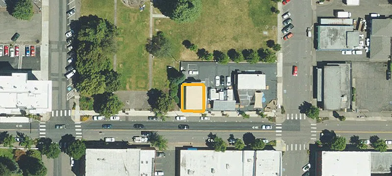 150 Main E St