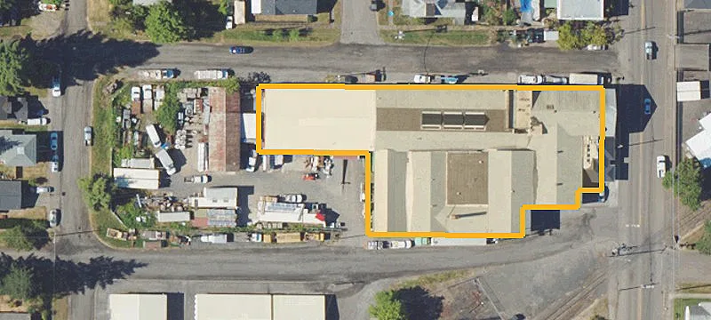 403 Main St