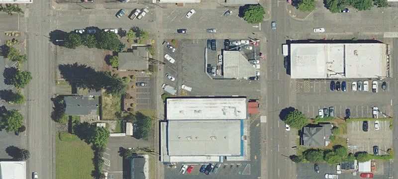 940 Main St