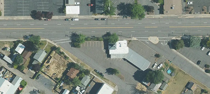 1850 Main St