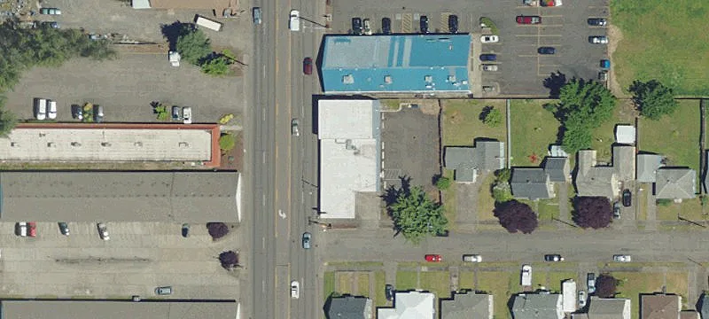 1775 Main St