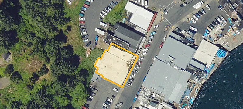 628 Bay Blvd