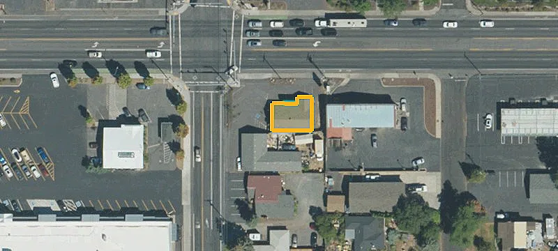 833 Greenwood Ave