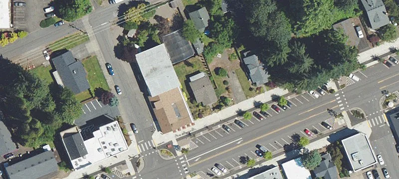 1742 Willamette Fls Dr