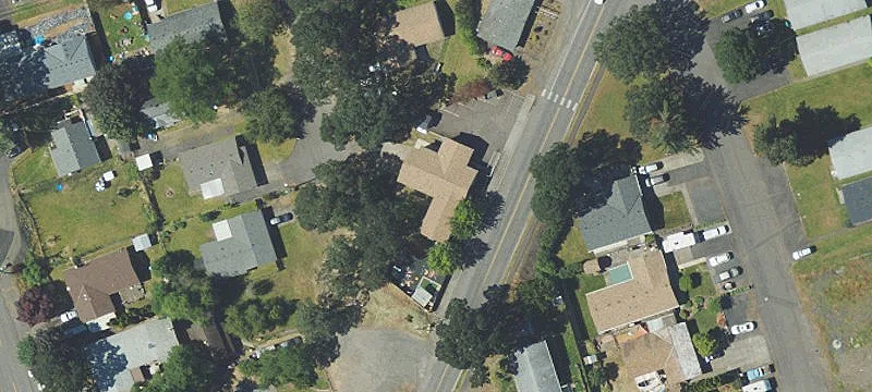 1050 Old Portland Rd