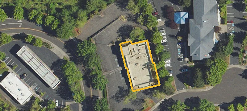 1225 Waterhouse Ave